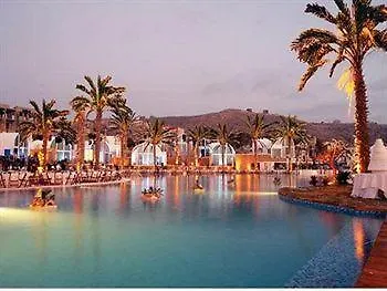Pangea Beach Resort Jieh